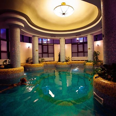 Готель Denisa Boutique Пояна-Брашов Екстер'єр фото